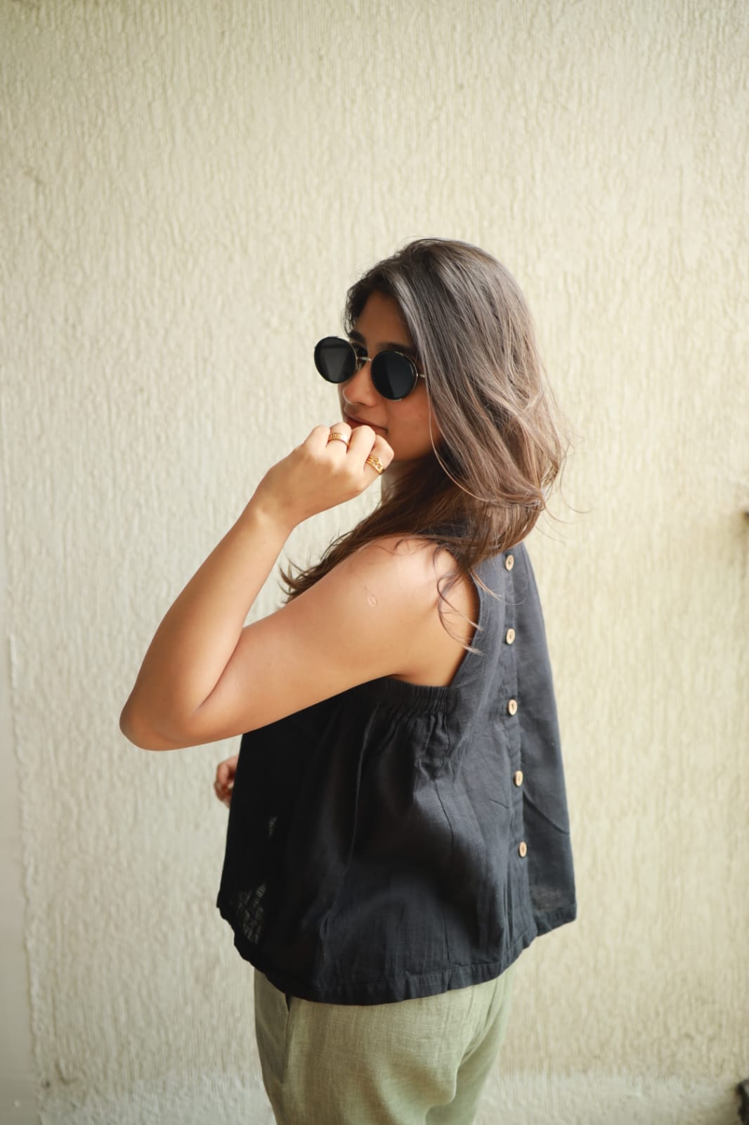 Cotton Button-Back Top Black
